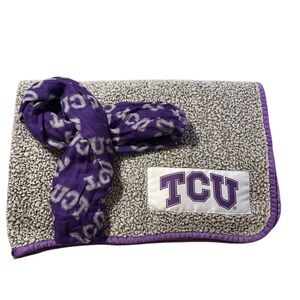TCU Purple & Gray Sherpa Blanket & TCU Logo Infinity Scarf